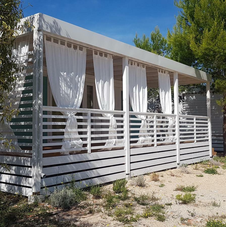 Mobile Home Pearl Of Murter Jezera Exterior foto