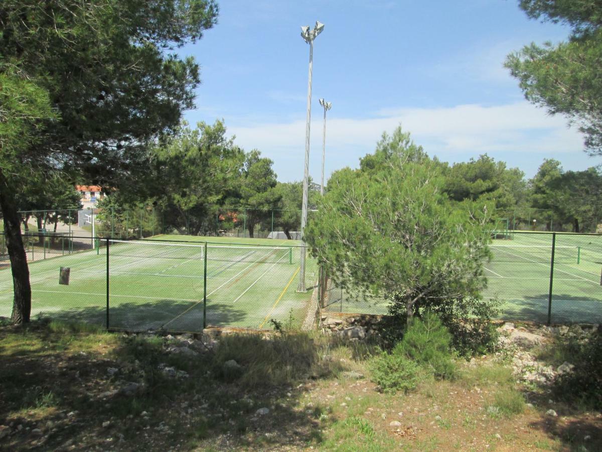 Mobile Home Pearl Of Murter Jezera Exterior foto